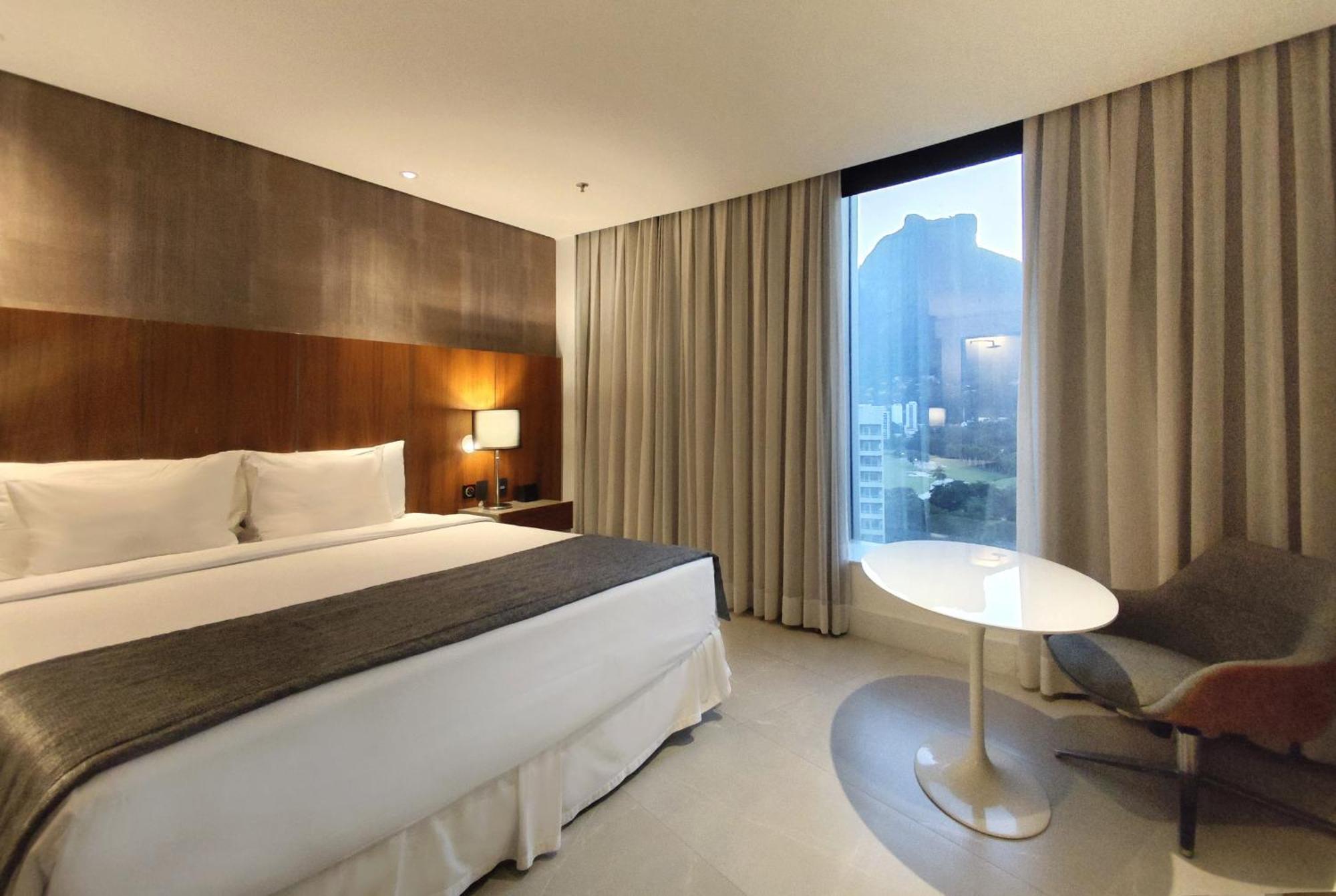 Suite with Bath,1603756144:JPEG