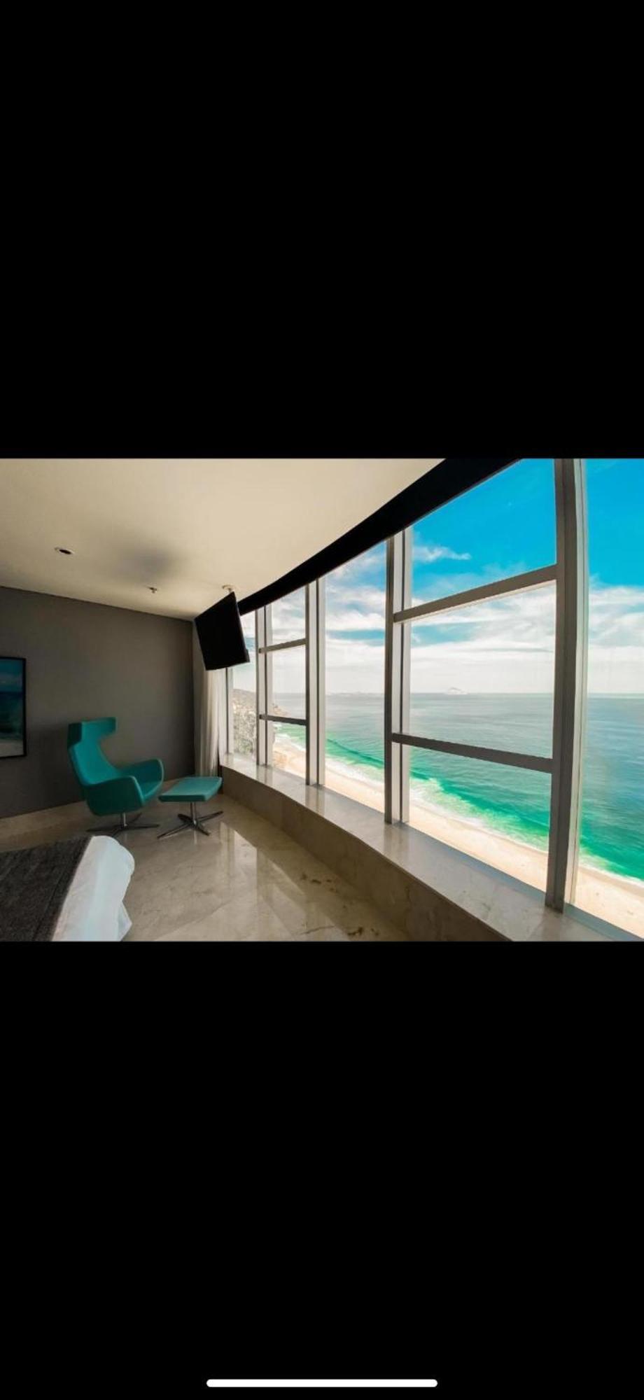 Deluxe Suite Sea View